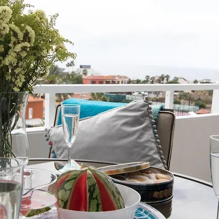 Malibu Grey Apartment Costa Adeje (Tenerife)